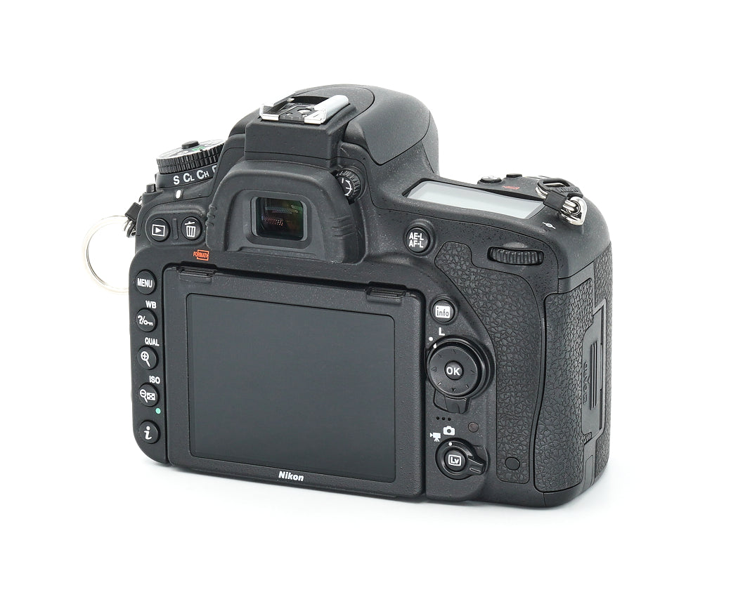 Nikon D750 Gehäuse Topzustand, Nikon-Fachhändler
